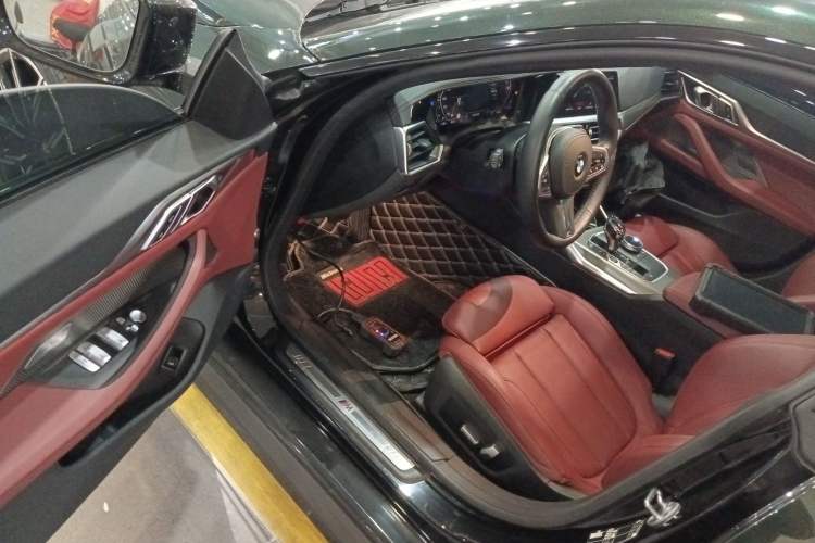Used BMW 4 Series 2022 425i Gran Coupe M Sport Night Edition Driver Seat