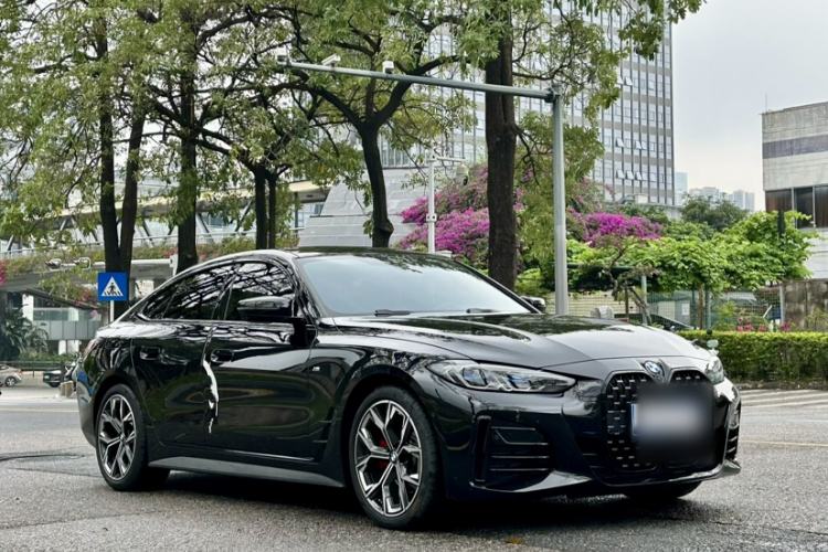 Used BMW 4 Series 2022 430i Gran Coupe M Sport Night Edition Exterior 1