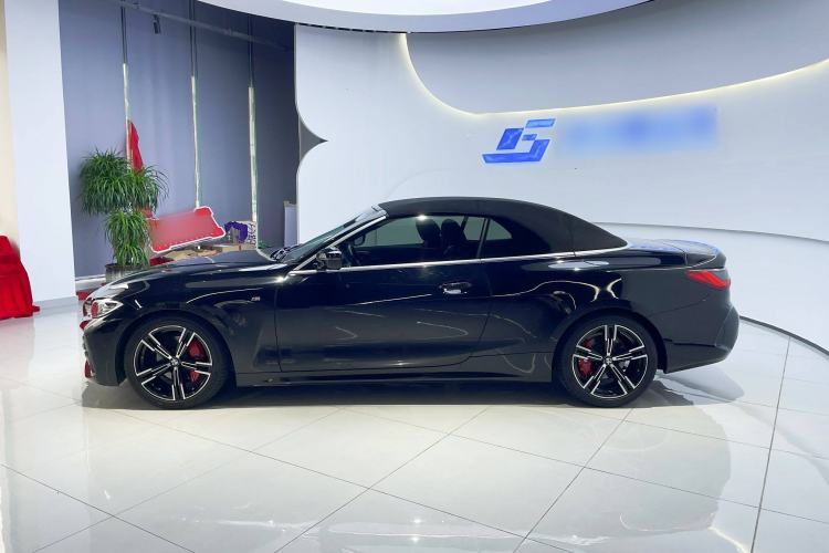 Used BMW 4 Series 2022 425i Convertible M Sport Package Exterior 2
