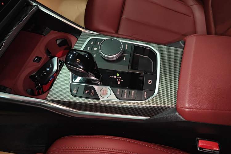 Used BMW 4 Series 2022 425i Gran Coupe M Sport Night Edition Gear Lever