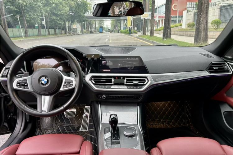 Used BMW 4 Series 2022 430i Gran Coupe M Sport Night Edition Interior 1