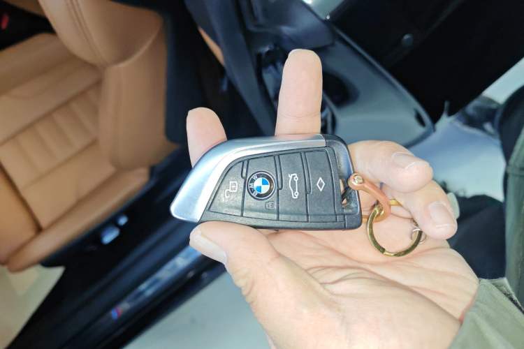 Used BMW 4 Series 2022 425i M Sport Package Interior 1