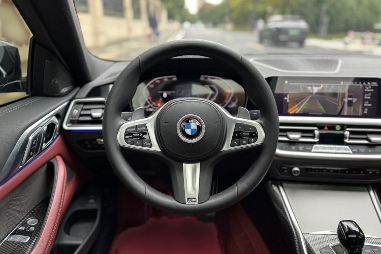 Used BMW 4 Series 2022 Revised 425i M Sport Night Edition Package Interior 2