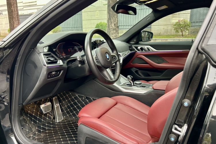 Used BMW 4 Series 2022 430i Gran Coupe M Sport Night Edition Interior 3