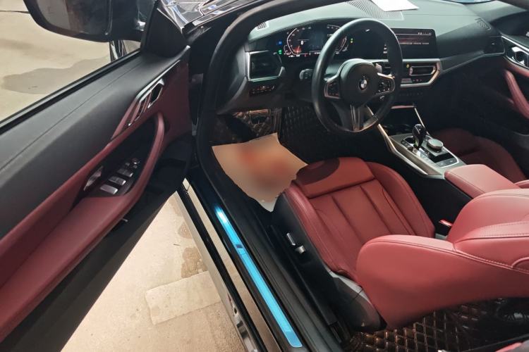Used BMW 4 Series 2022 Revised 425i Convertible M Sport Night Edition Package Interior 3
