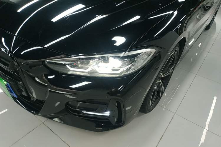 Used BMW 4 Series 2022 425i Convertible M Sport Package Left Front Headlight