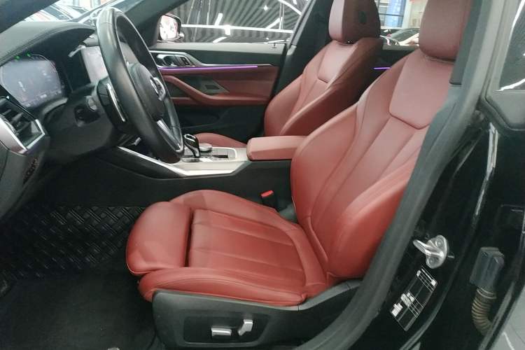 Used BMW 4 Series 2022 425i Gran Coupe M Sport Night Edition Left Front Seat