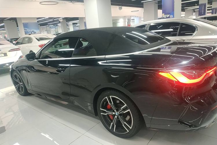 Used BMW 4 Series 2022 425i Convertible M Sport Package Left Side