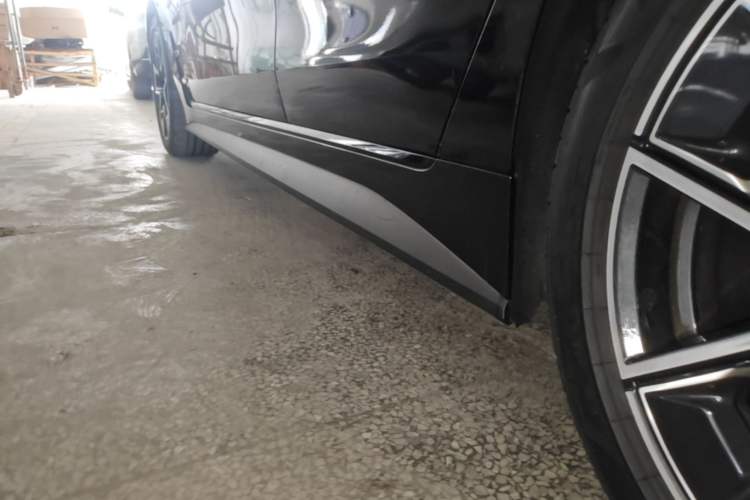 Used BMW 4 Series 2022 425i Gran Coupe M Sport Package Left Side Sill