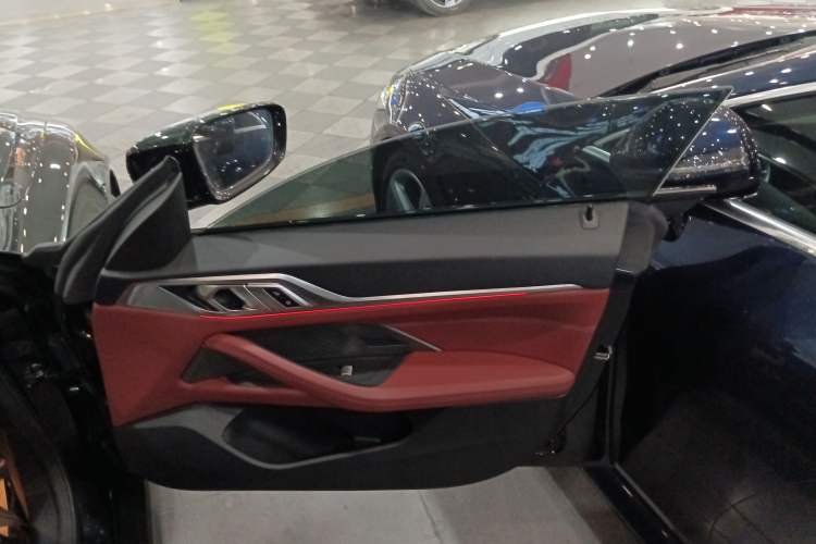 Used BMW 4 Series 2022 425i Gran Coupe M Sport Night Edition Right Front Door Interior