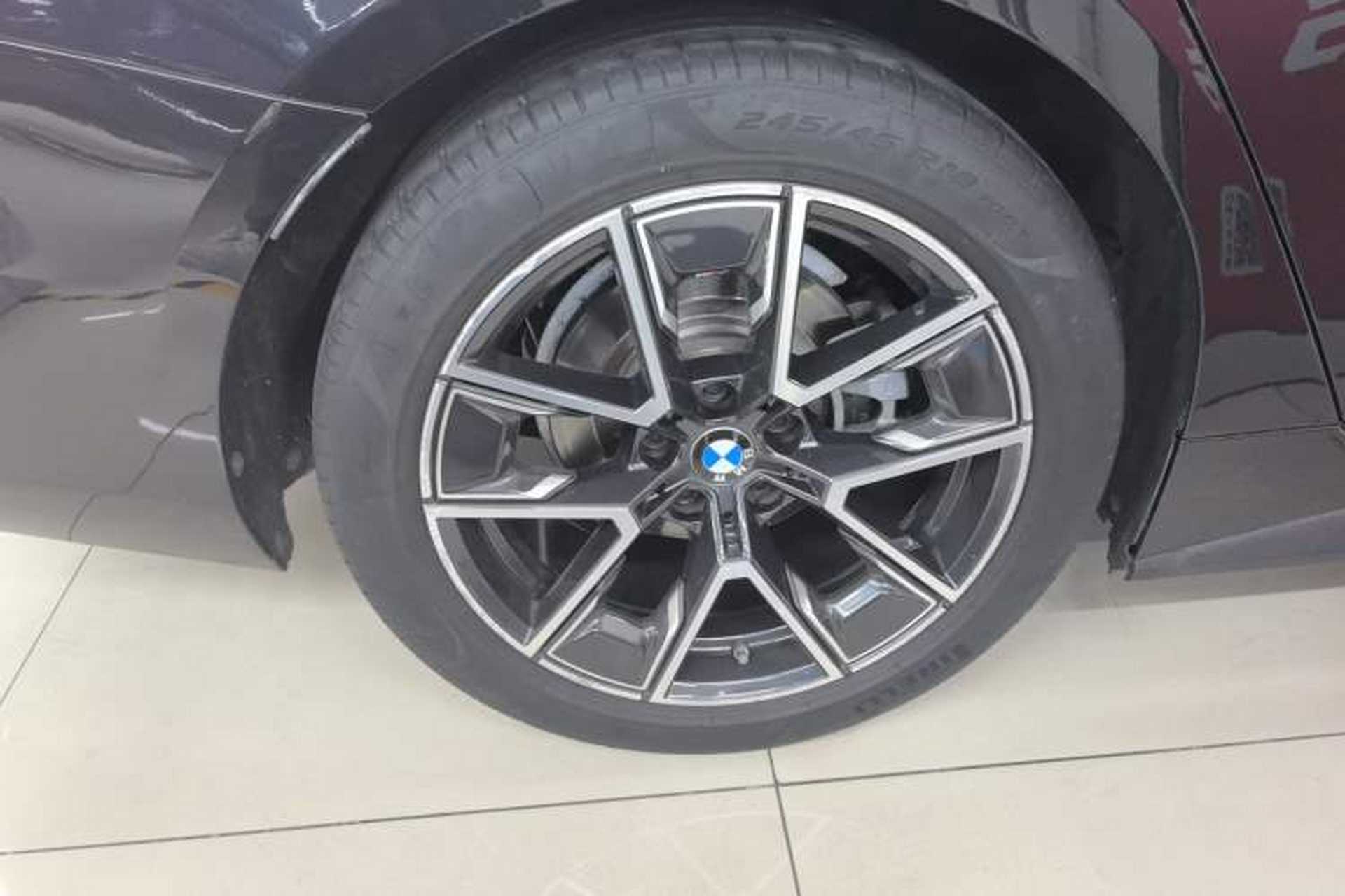 Used BMW 4 Series 2022 425i Gran Coupe M Sport Package Right Rear Wheel Hub