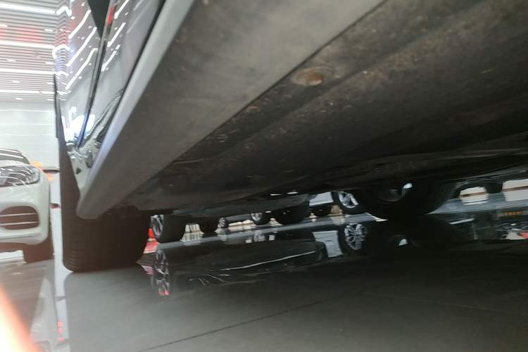 Used BMW 4 Series 2022 425i Gran Coupe M Sport Night Edition Right Side Sill