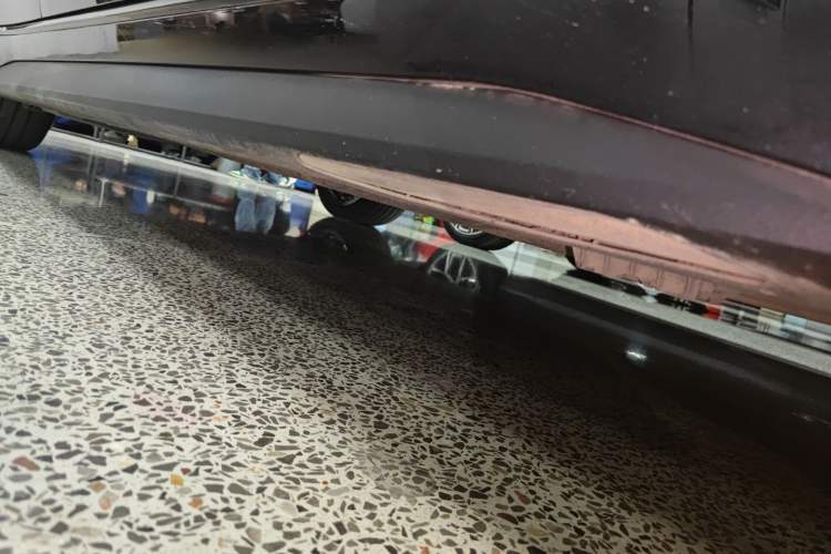 Used BMW 4 Series 2022 425i Gran Coupe M Sport Night Edition Right Side Sill