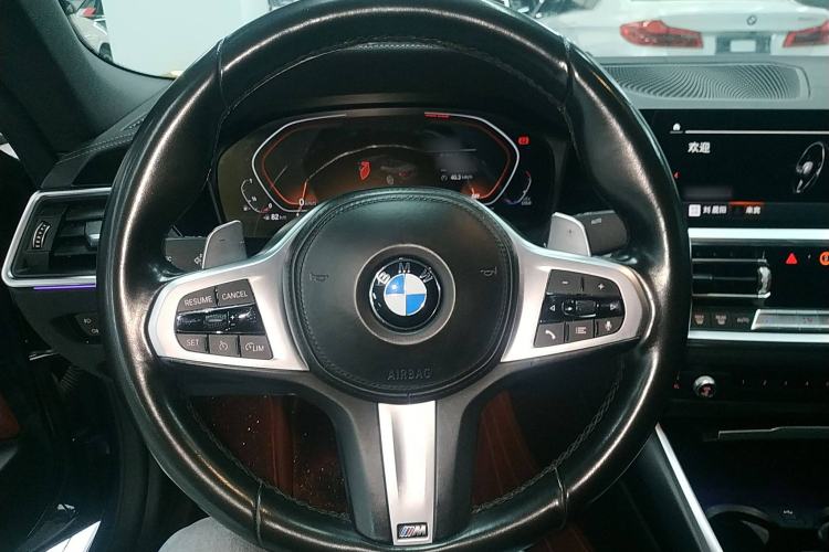 Used BMW 4 Series 2022 425i Convertible M Sport Package Steering Wheel