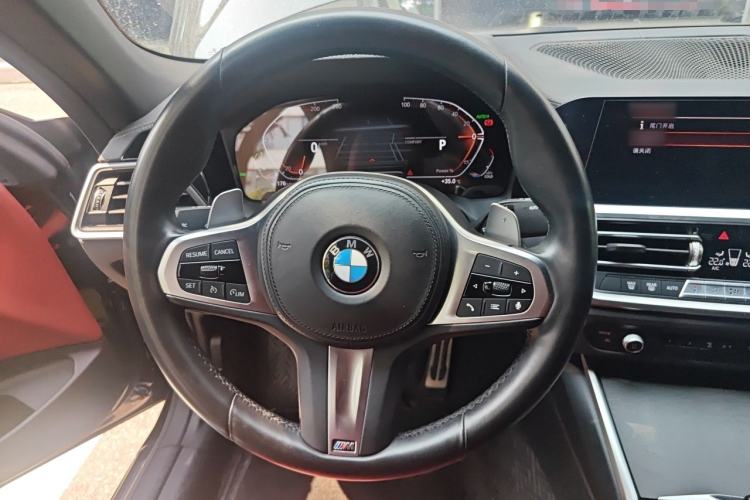Used BMW 4 Series 2022 425i Convertible M Sport Package Steering Wheel