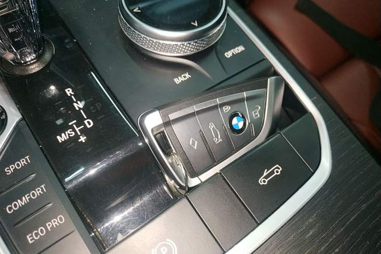 Used BMW 4 Series 2022 425i Convertible M Sport Package Vehicle Key