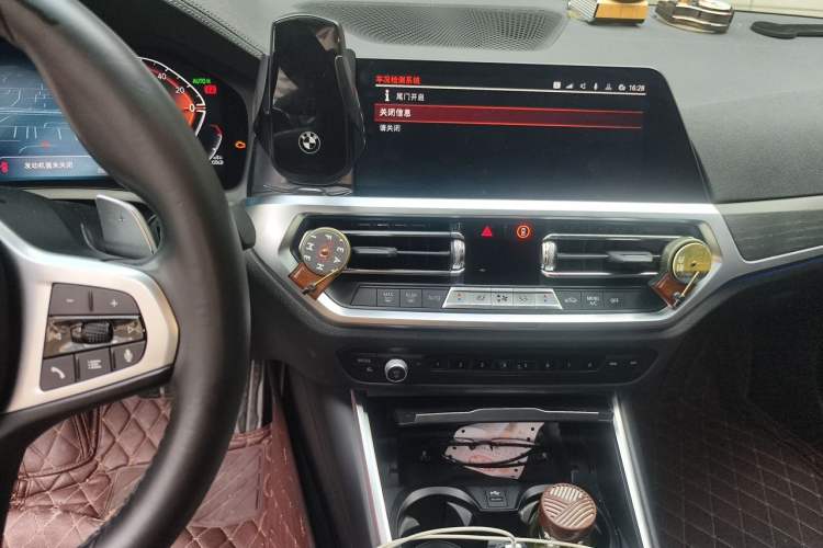 Used BMW 4 Series 2022 425i M Sport Package Audio And AC Panel