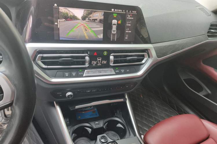 Used BMW 4 Series 2022 425i M Sport Package Audio And AC Panel