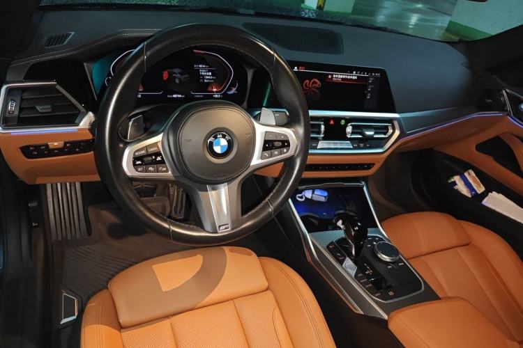 Used BMW 4 Series 2022 425i M Sport Night Edition Package Center Console
