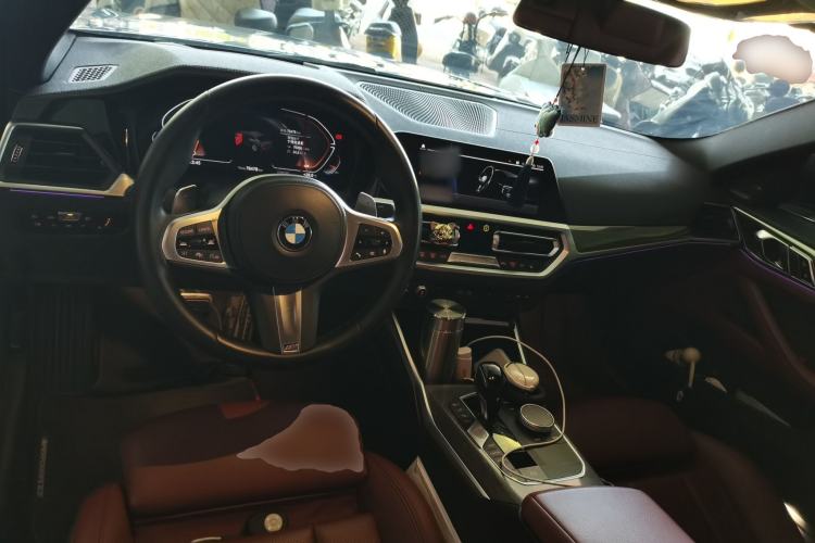 Used BMW 4 Series 2022 Second Facelift 430i M Sport Night Edition Package Center Console