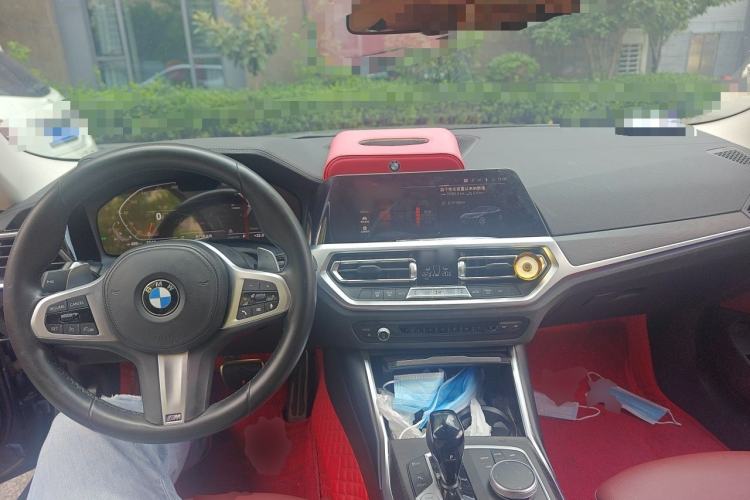 Used BMW 4 Series 2022 425i M Sport Package Center Console