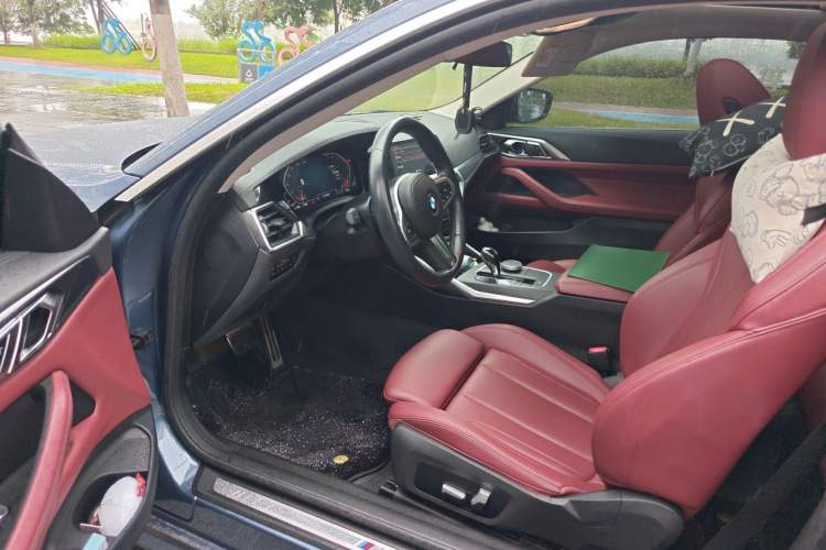 Used BMW 4 Series 2022 425i M Sport Package Driver Seat
