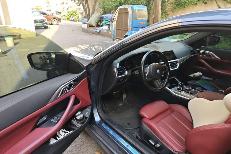 Used BMW 4 Series 2022 Revised 425i M Sport Night Edition Package Driver Seat