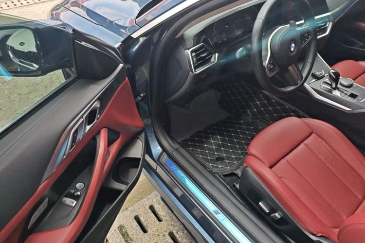Used BMW 4 Series 2022 425i M Sport Package Driver Seat