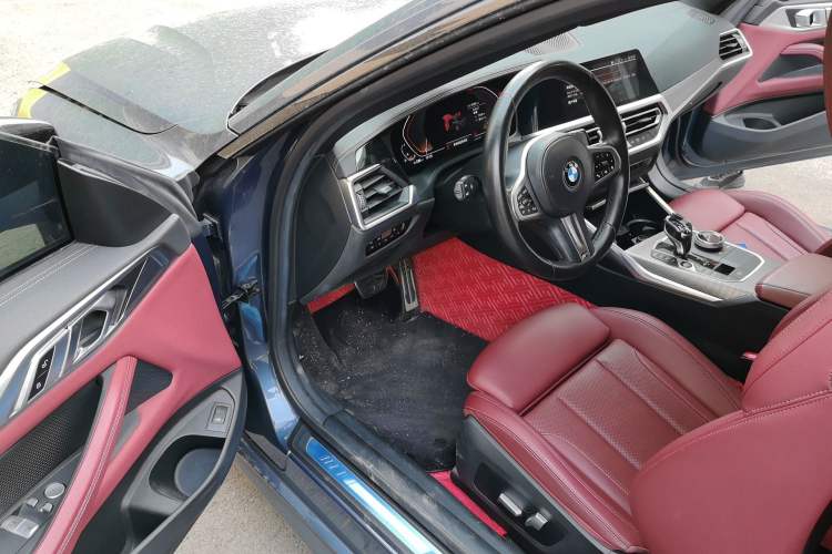 Used BMW 4 Series 2022 Revised 425i M Sport Night Edition Package Driver Seat