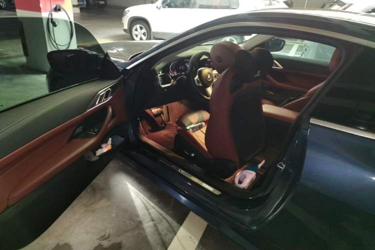 Used BMW 4 Series 2022 425i M Sport Package Driver Seat