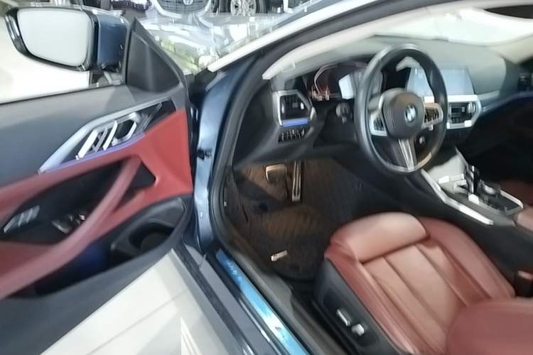 Used BMW 4 Series 2022 425i M Sport Package Driver Seat