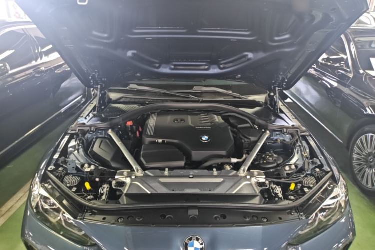 Used BMW 4 Series 2022 425i M Sport Package Engine Bay