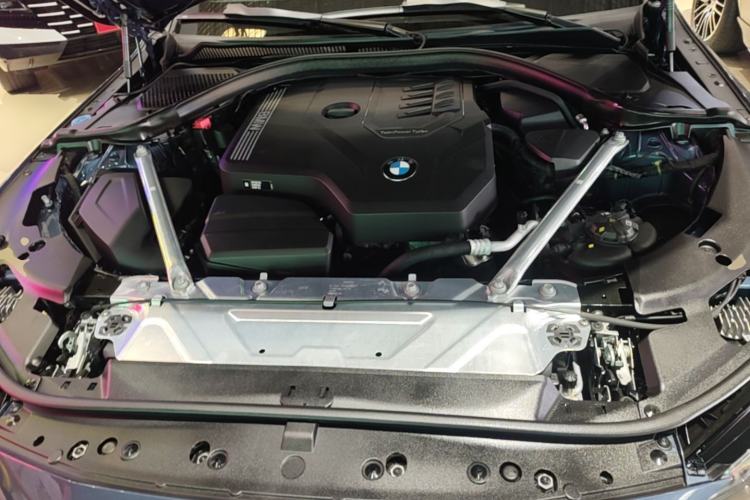 Used BMW 4 Series 2022 425i Fashion Model M Sport Night Edition Package Engine Bay