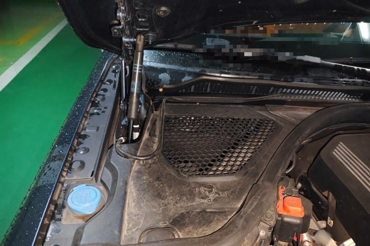 Used BMW 4 Series 2022 425i M Sport Night Edition Package Engine Bay Right