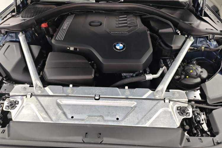 Used BMW 4 Series 2022 425i Fashion Model M Sport Night Edition Package Engine Bay