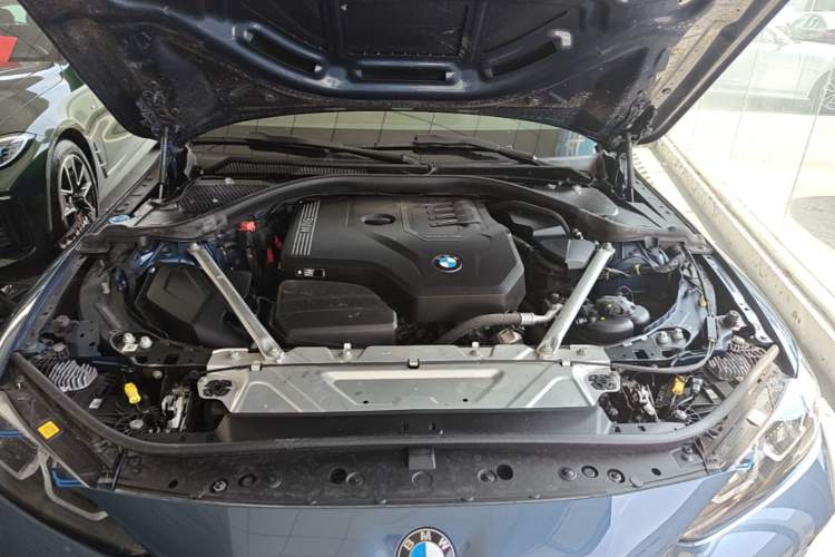 Used BMW 4 Series 2022 Revised 425i M Sport Night Edition Package Engine Bay
