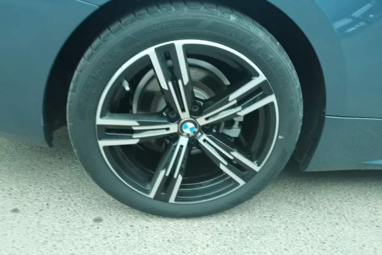 Used BMW 4 Series 2022 425i M Sport Package Exterior 3