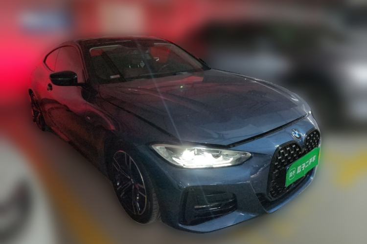 Used BMW 4 Series 2022 425i M Sport Package Front Right 45 Deg