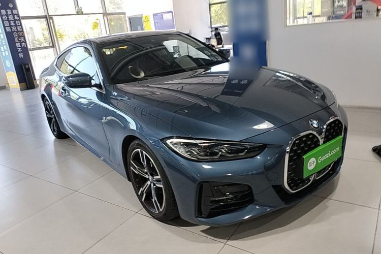 Used BMW 4 Series 2022 425i M Sport Package Front Right 45 Deg