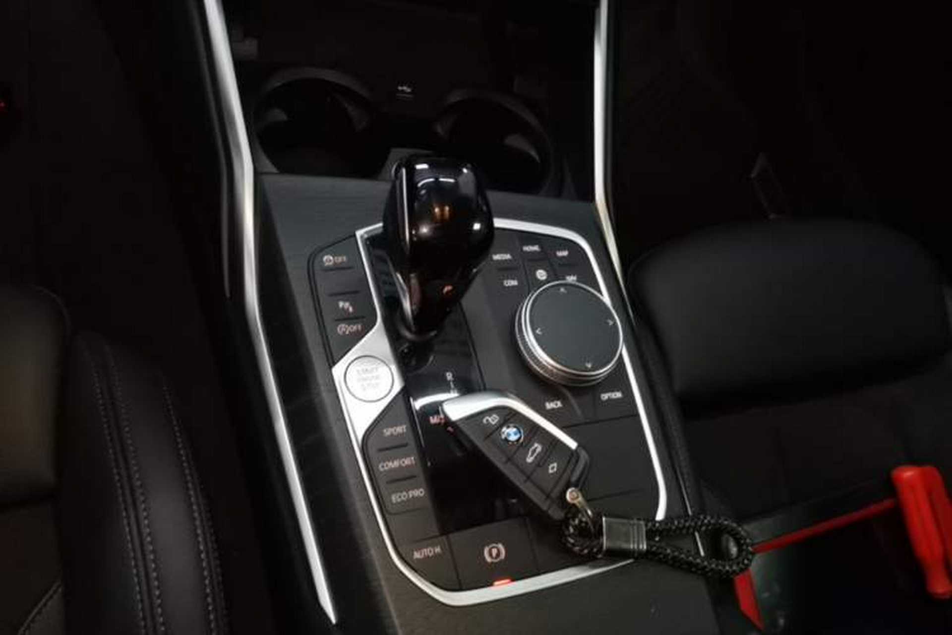 Used BMW 4 Series 2022 425i M Sport Package Gear Lever