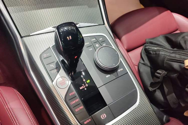 Used BMW 4 Series 2022 425i Fashion Model M Sport Night Edition Package Gear Lever