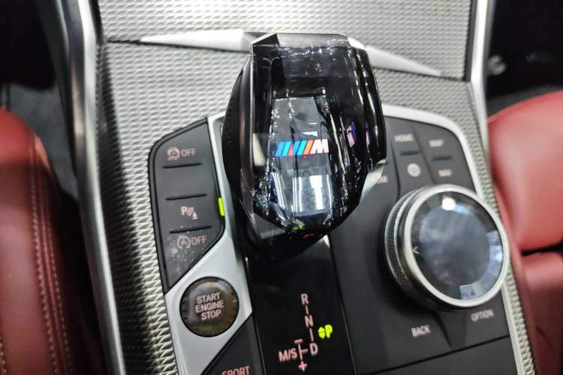 Used BMW 4 Series 2022 425i Fashion Model M Sport Night Edition Package Gear Lever