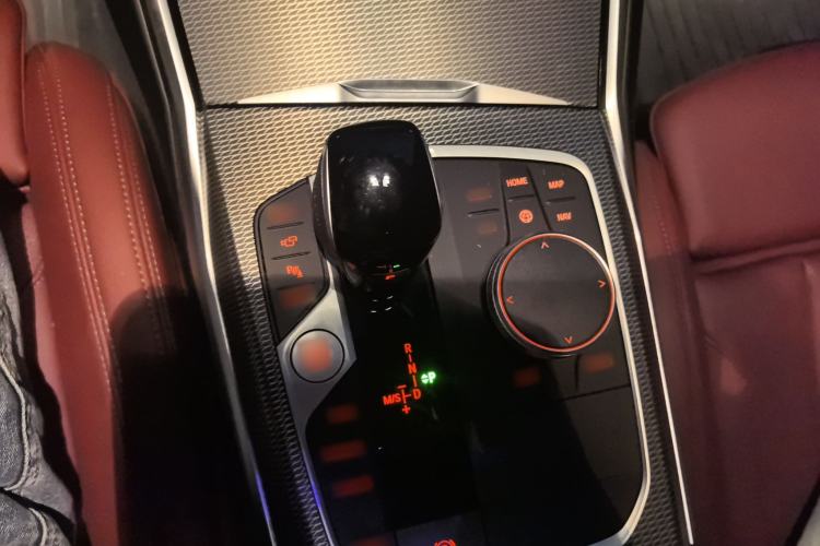 Used BMW 4 Series 2022 Revised 425i M Sport Night Edition Package Gear Lever