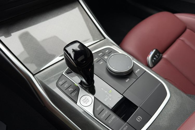 Used BMW 4 Series 2022 Second Facelift 430i M Sport Night Edition Package Interior 1