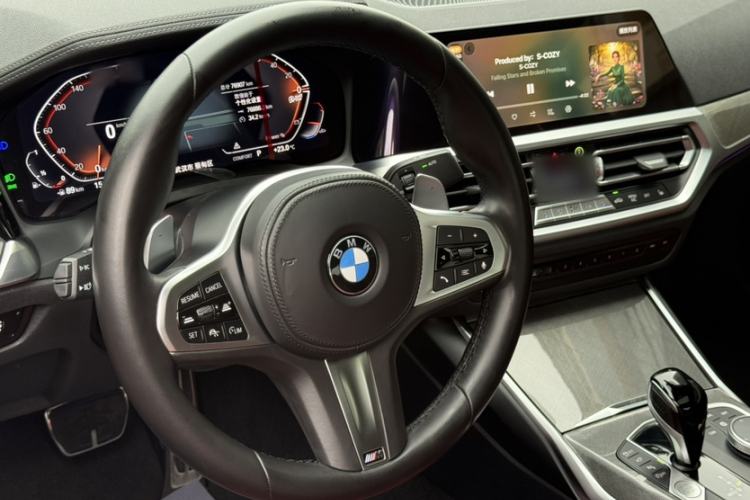 Used BMW 4 Series 2022 Second Facelift 430i M Sport Night Edition Package Interior 3