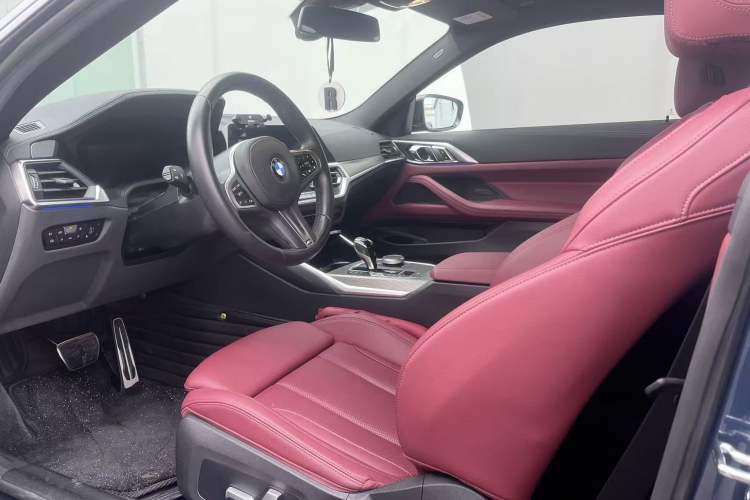 Used BMW 4 Series 2022 Revised 425i M Sport Night Edition Package Interior 5