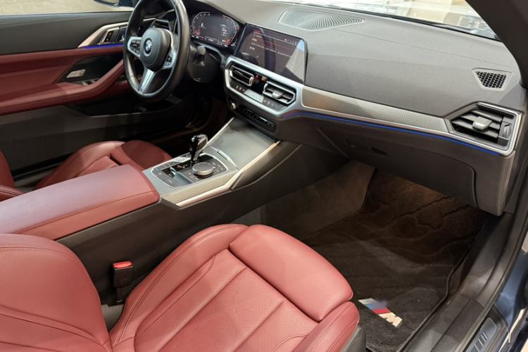 Used BMW 4 Series 2022 Revised 425i Convertible M Sport Night Edition Package Interior 6