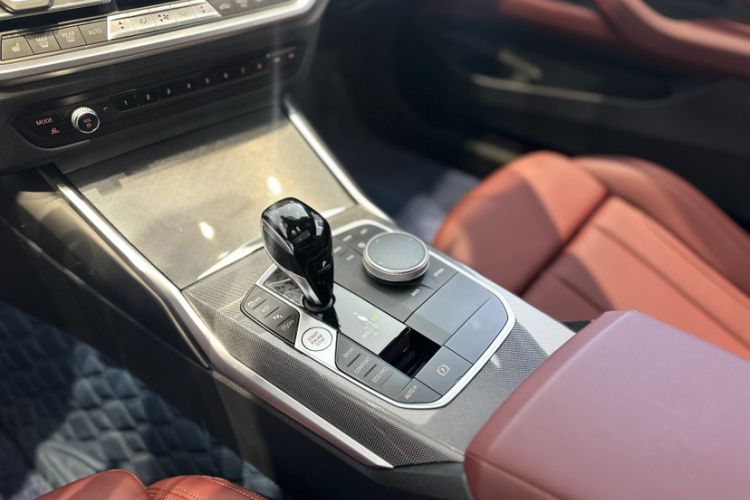 Used BMW 4 Series 2022 Second Facelift 430i M Sport Night Edition Package Interior 6