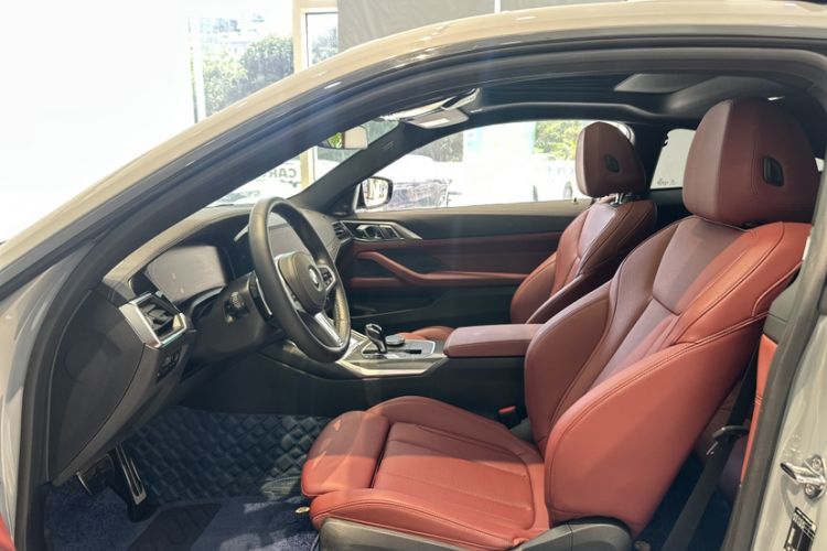 Used BMW 4 Series 2022 Second Facelift 430i M Sport Night Edition Package Interior 7