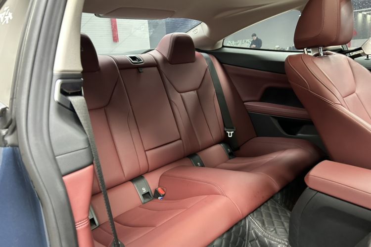 Used BMW 4 Series 2022 425i M Sport Package Interior 8